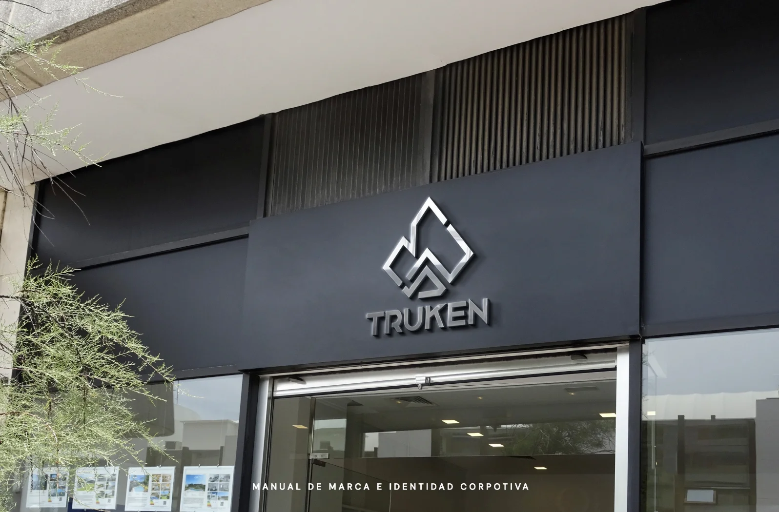 Páginas del brandbook de la marca Truken